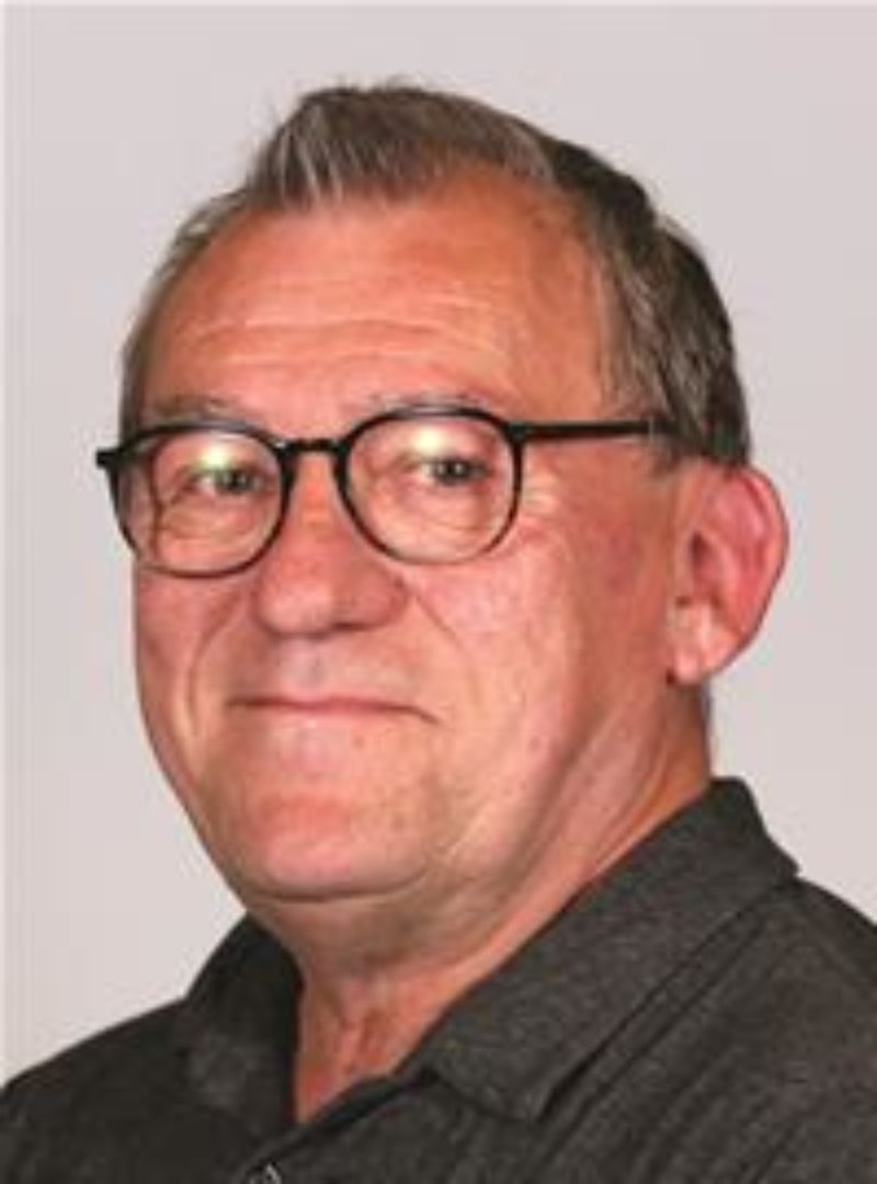 Cllr Simon Curry, Councillor for Luton & Wayfield 